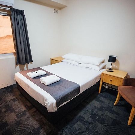 Shortland Budget Accommodation Jesmond Экстерьер фото