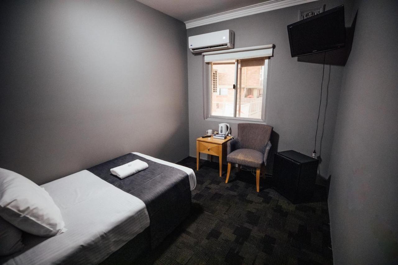 Shortland Budget Accommodation Jesmond Экстерьер фото